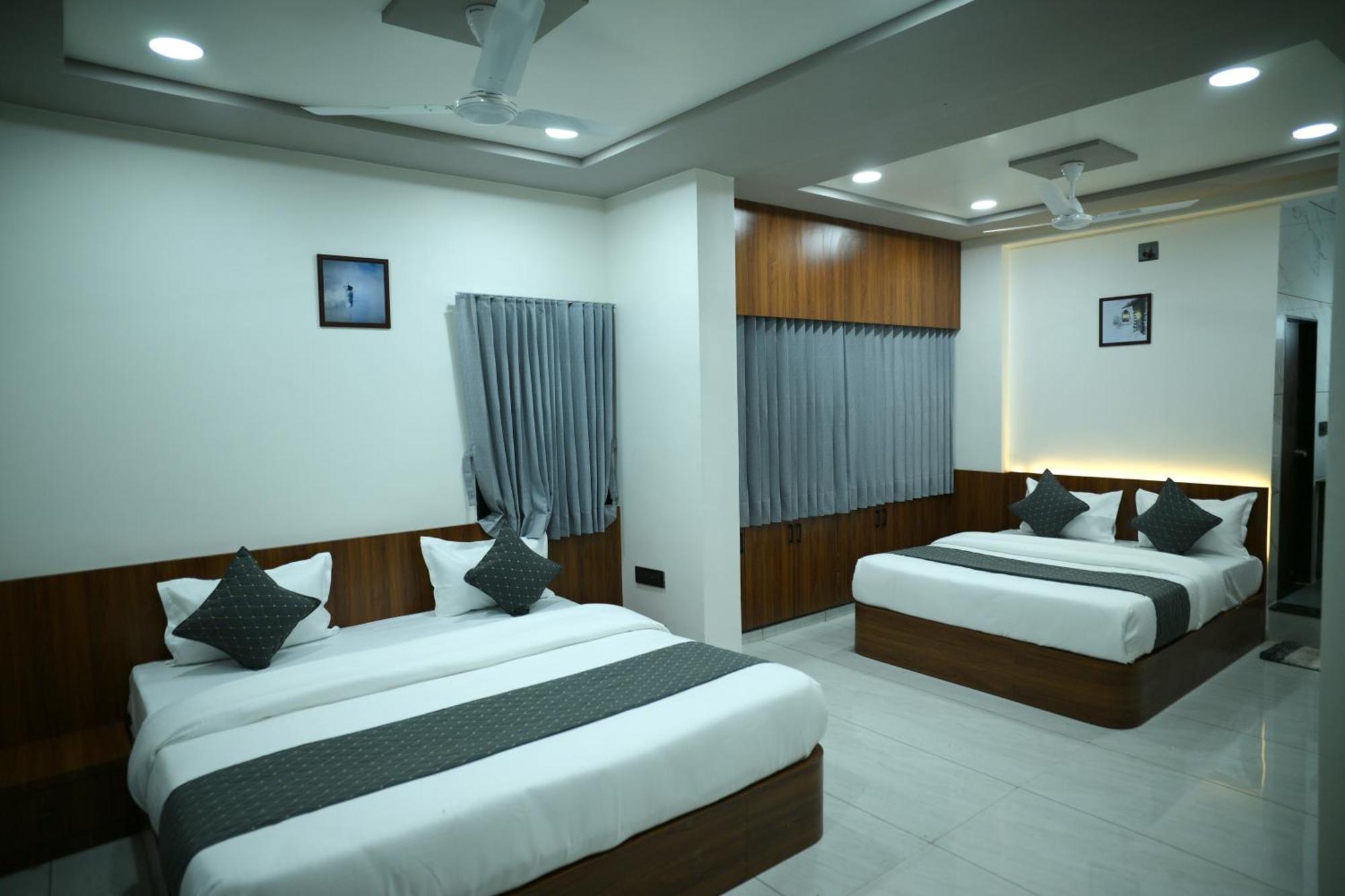 Hotel Aagman Palanpur المظهر الخارجي الصورة