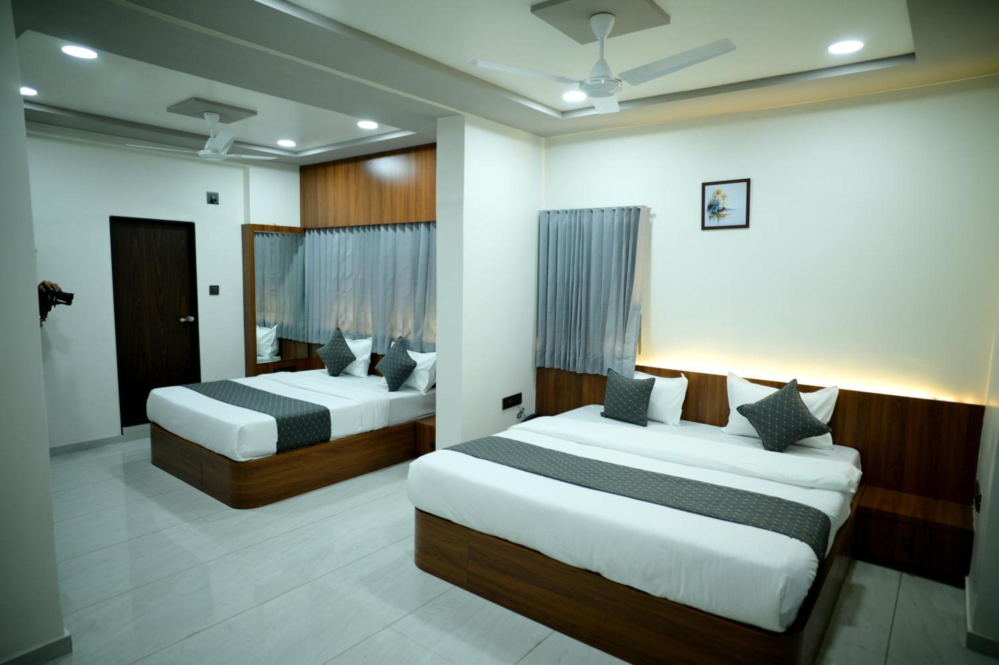 Hotel Aagman Palanpur المظهر الخارجي الصورة